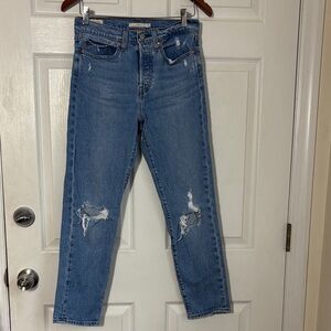 Levi's Premium Blue Denim Wedgie Jeans  Distressed ankle length